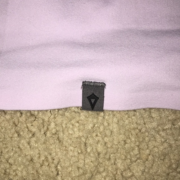 Ivivva - Picture 3 of 3